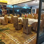 珀基欧玛兰特乡村酒店