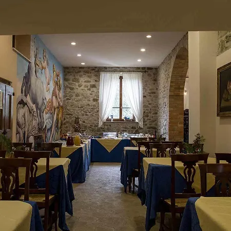 Country Poggiomanente 컨트리하우스 움베티드