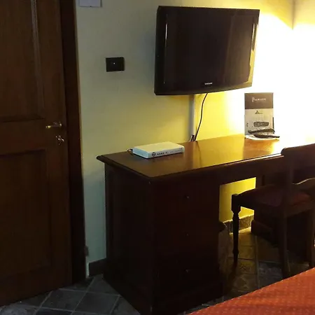 Country Poggiomanente Country house *