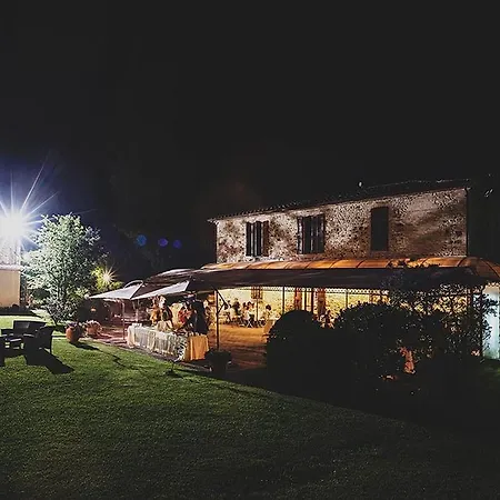 Country house Country Poggiomanente *